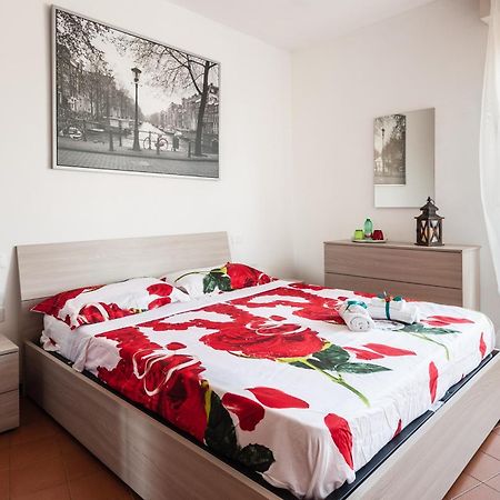 Benvenuti A Casa Lägenhet Pisa Exteriör bild