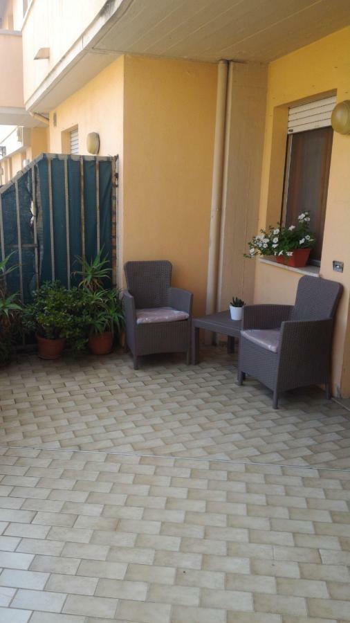 Benvenuti A Casa Lägenhet Pisa Exteriör bild